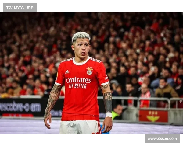 25岁铁卫转会受挫怒拒续约 利物浦冬窗签约仍存可能性 25岁铁卫转会受挫怒拒续约 利物浦冬窗签约仍存可能性