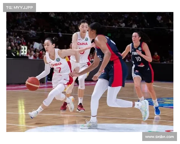 中国女篮世界杯备战训练全程公开 展现团队协作与奋勇拼搏精神